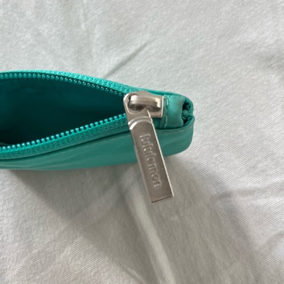 Lululemon athletica Wristlet coin purse Teal Accessory Strap - Picture 10 of 10
